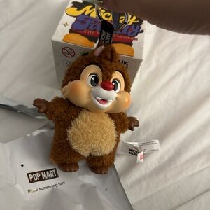 Pop mart blind box dale